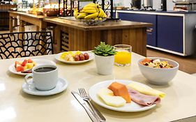 Travel Inn Express Hotels Bras